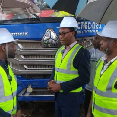 WhatsApp Image 2025-10-28 at 14.20.13_7d20df95 WhatsApp Image 2025-10-28 at 14.20.13_7d20df95